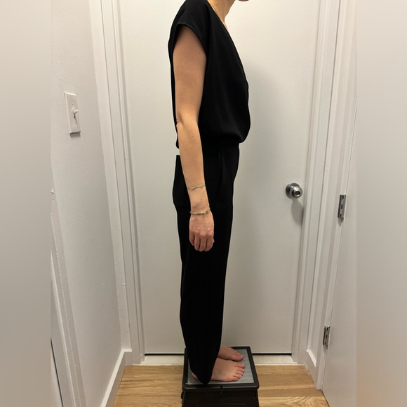 Black v-neck Theory jumpsuit with drawstring belt - Picture 3 of 5